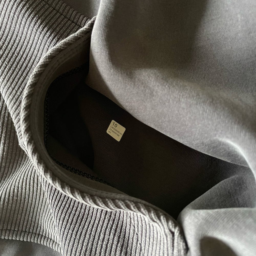 Lululemon Charcoal Brushed Softstreme Half Zip - Picture 6 of 8